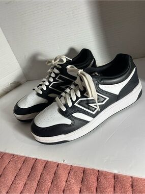 New balance size 7 good condition